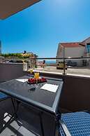 Stane - Modern & Fully Equipped - A2