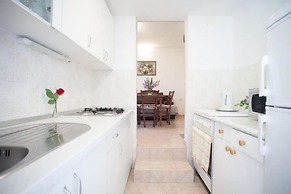 River-directly to the River - H