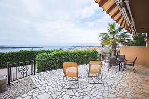 Irena - Apartment With Pool - A1