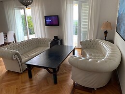 Irena - Apartment With Pool - A1