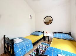 Tamy - With hot tub - H