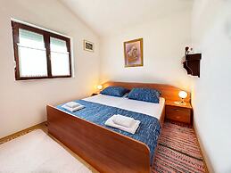 Tamy - With hot tub - H