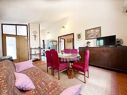 Tamy - With hot tub - H