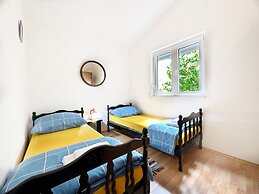 Tamy - With hot tub - H