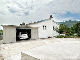 Tamy - With hot tub - H