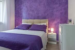 Stane - Modern & Fully Equipped - A3