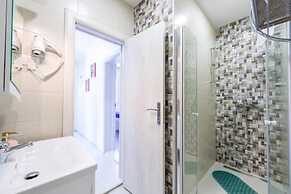 Stane - Modern & Fully Equipped - A3