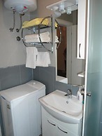 Stane - Modern & Fully Equipped - A1