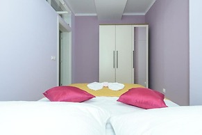 Stane - Modern & Fully Equipped - A1