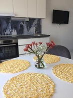 Tattoo - Modern & Free Parking - A4