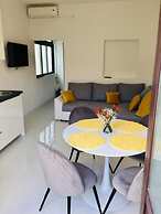 Tattoo - Modern & Free Parking - A4