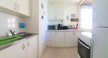 Helena - Beachfront - H