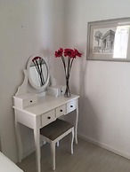 Helena - Beachfront - H