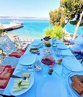 Helena - Beachfront - H