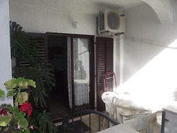 Marija - Seaview - A1