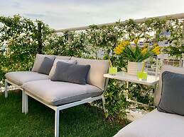 Lux - With Private Pool - A1