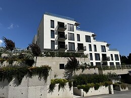 Lux - With Private Pool - A1