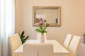 Tattoo - Modern & Free Parking - A6