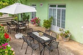 Tattoo - Modern & Free Parking - A6