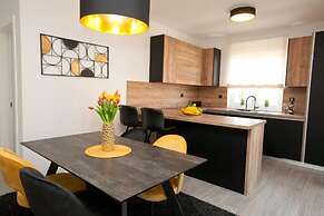 Mat-deluxe With Free Parking - A1