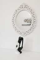 Mat-deluxe With Free Parking - A1