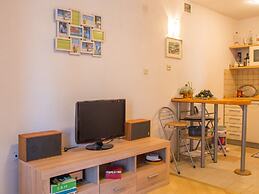 Kova - With Pool - A1