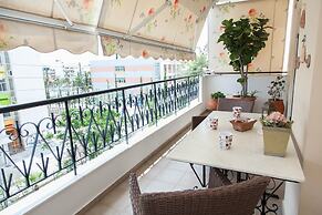 Deluxe 2 Bedroom apt in Petroupoli