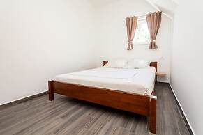 Krk - With Private Pool - H