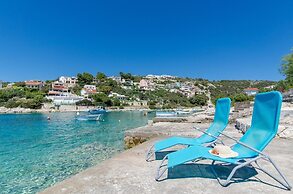 Bosiljka - by the sea - SA3