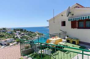 Bosiljka - by the sea - SA3