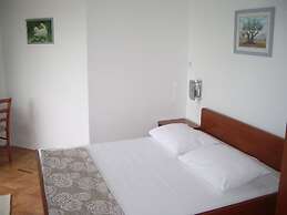 Josip II - 150 m From Beach With Free Parking - SA4