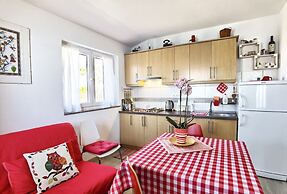 Adria - Seafront & Seaview - A1 Adriana