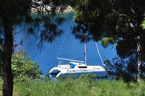Lili-with Pool Near the sea - H