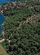 Lili-with Pool Near the sea - H