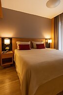 Elegance Suites Stella Vega