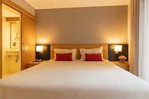 Elegance Suites Stella Vega