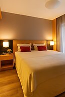 Elegance Suites Stella Vega