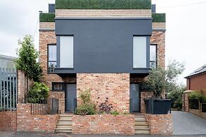 Contemporary Luxury Town House Cheltenham