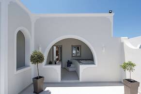 Sea Serenity Villas with Private Jacuzzi