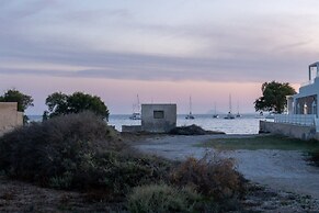 Sea Serenity Villas with Private Jacuzzi