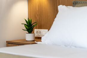 Sea Serenity Villas with Private Jacuzzi