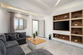 Sea Serenity Villas with Private Jacuzzi