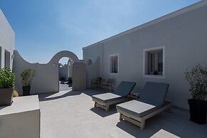 Sea Serenity Villas with Private Jacuzzi