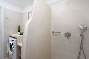 Sea Serenity Villas with Private Jacuzzi