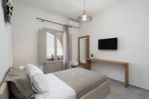 Sea Serenity Villas with Private Jacuzzi