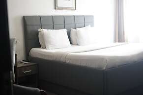 Bjorne Suites