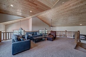 Blackmoon Chalet at Terry Peak