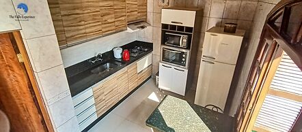 Casa com Piscina e Churrasqueira