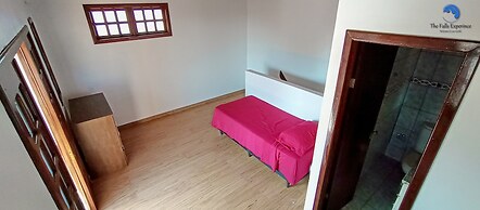 Casa com Piscina e Churrasqueira