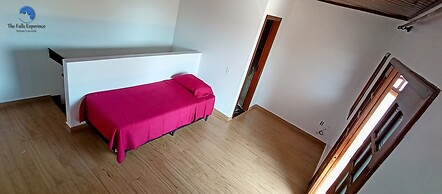 Casa com Piscina e Churrasqueira